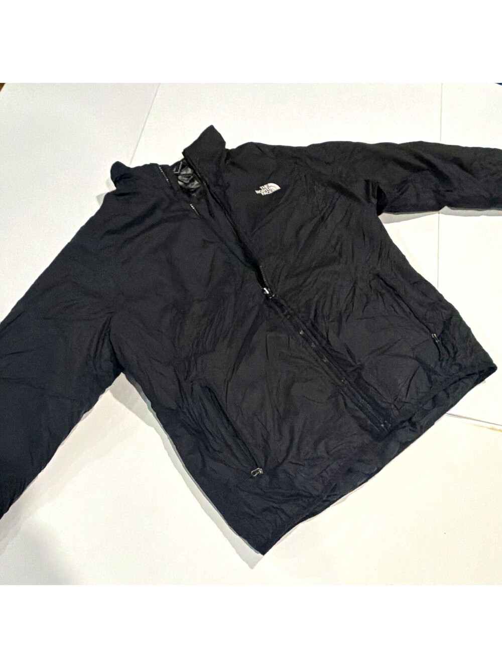 The North Face Women’s Black Solid Logo Full Zip Short Puffer Jacket XL